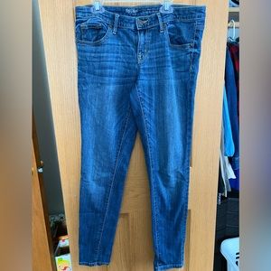 Low rise super stretch skinny jeans size 10
